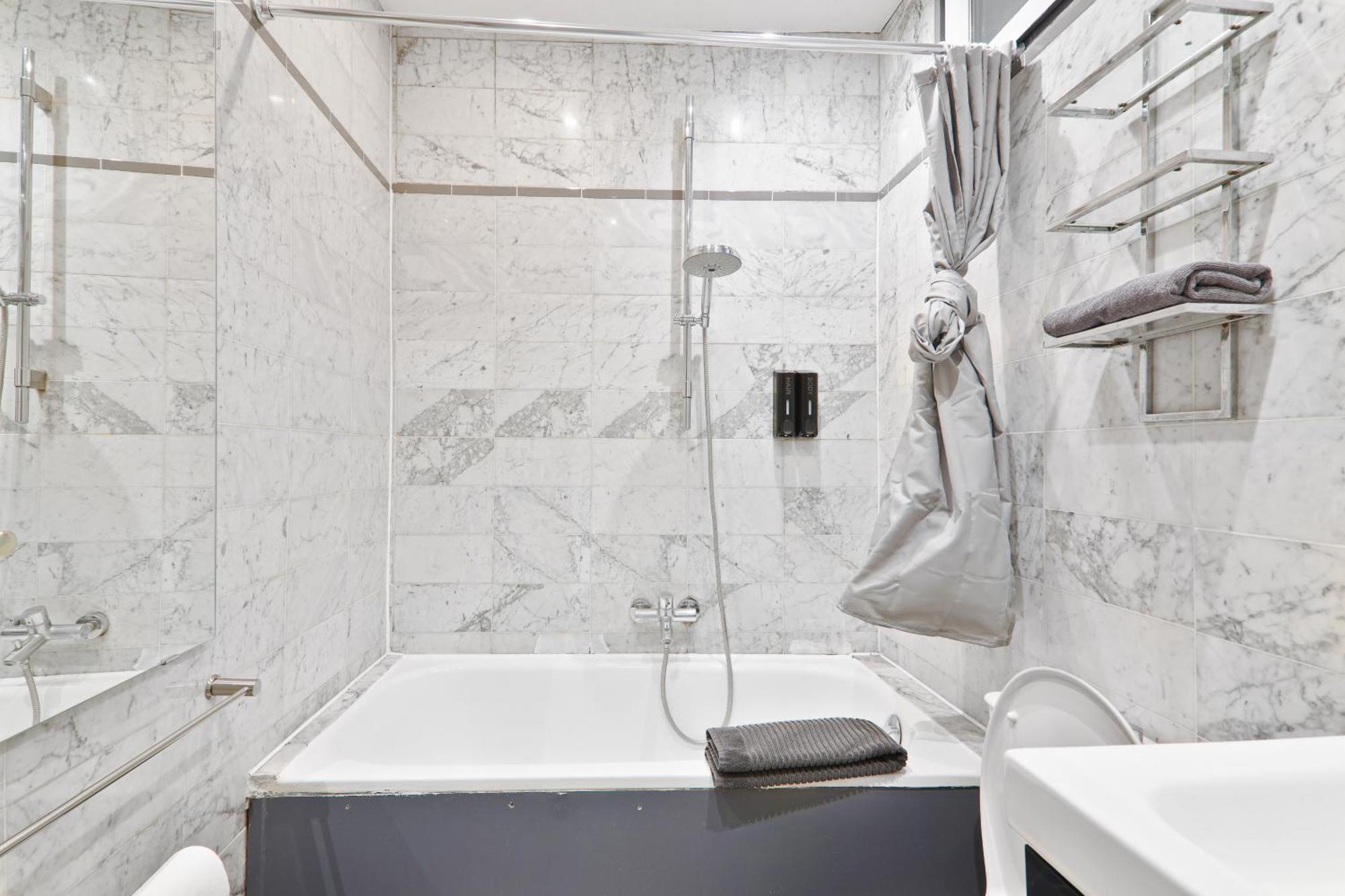 Appartement Quartier Champs-Elysees Free Netflix Paris Ngoại thất bức ảnh