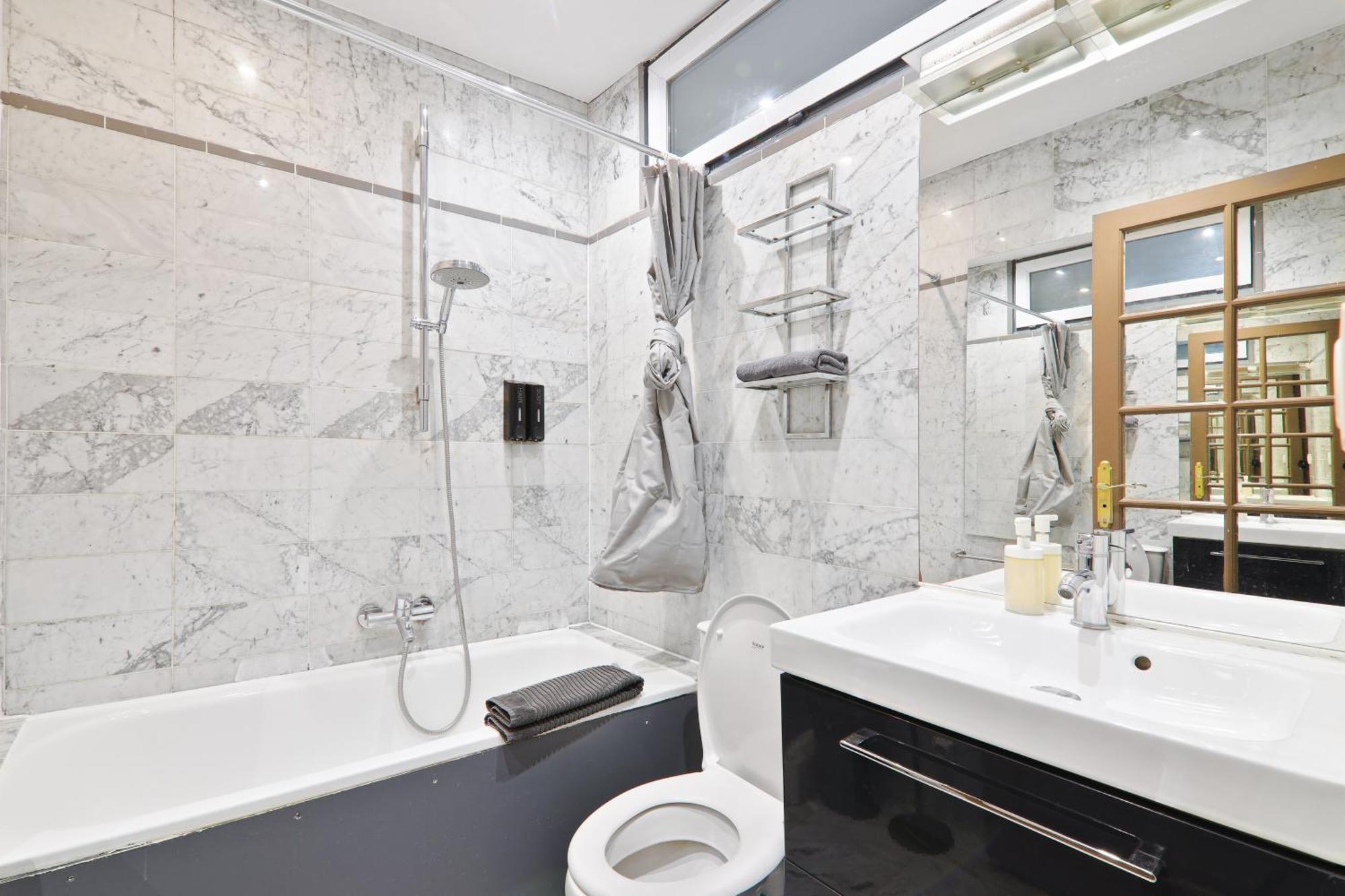 Appartement Quartier Champs-Elysees Free Netflix Paris Ngoại thất bức ảnh